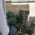 Joli Proche Tram Et Au Calme Apartamento