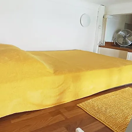 アパート Joli Proche Tram Et Au Calme