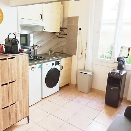 Joli Proche Tram Et Au Calme アパート ニース